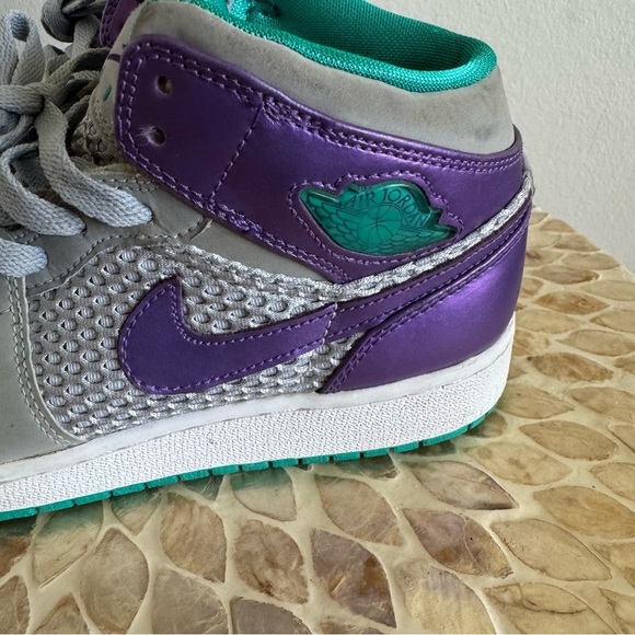 Nike Air Jordan 1 Phat Wolf Gray Ultraviolet Sneakers 6Y - Picture 7 of 12